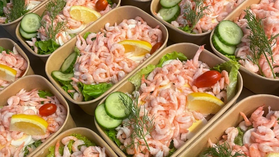 Räksmörgås Dennis Kött & Chark i Spånga